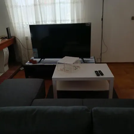 Moradia Maria Do Ceu בית נופש *