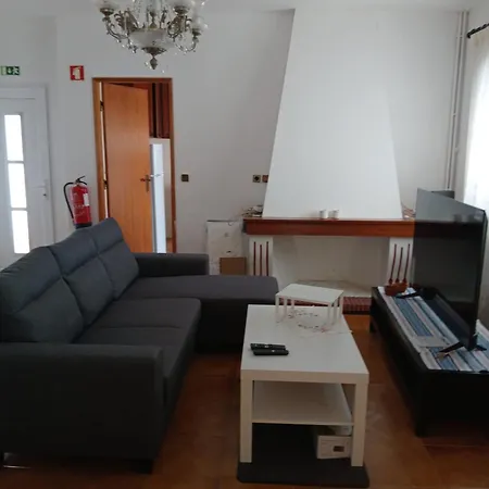 Moradia Maria Do Ceu Holiday home Vieira de Leiria