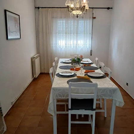 Moradia Maria Do Ceu بيت للعطل
