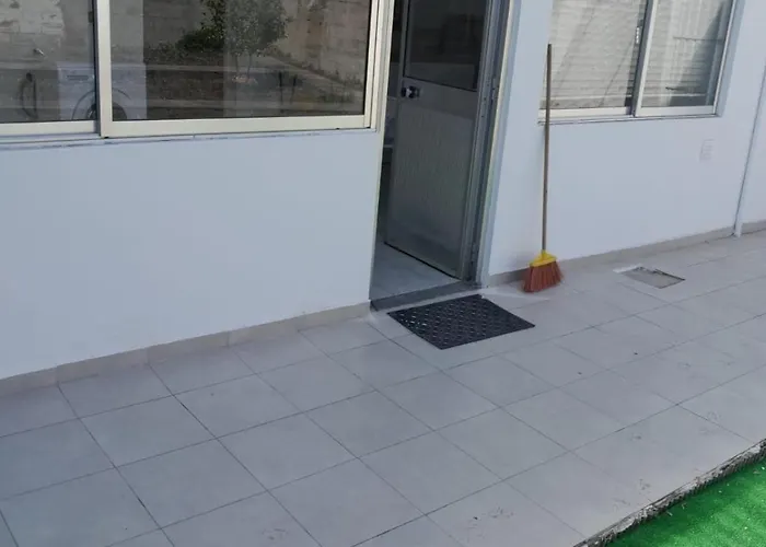 Moradia Maria Do Ceu * Виейра-де-Лейрия